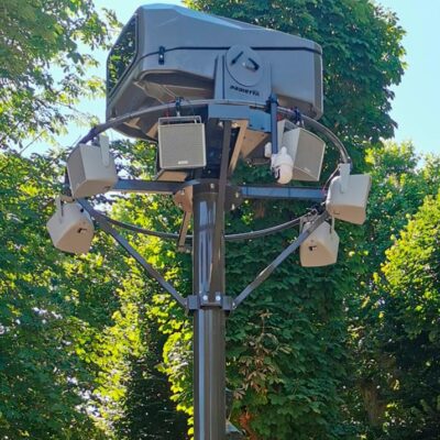 Example of installation on special pole